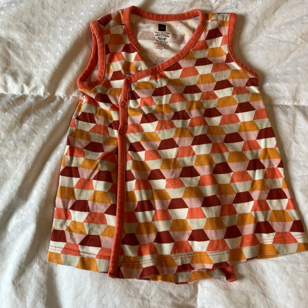 Tea Collection 2pc Outfit - Picture 4 of 4